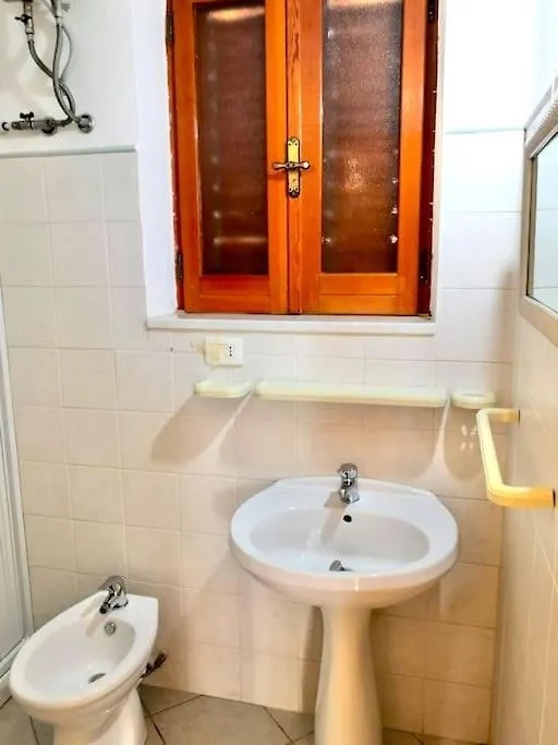 Lägenhet Villa Raggio Di Sole Borgo Bonsignore Italien